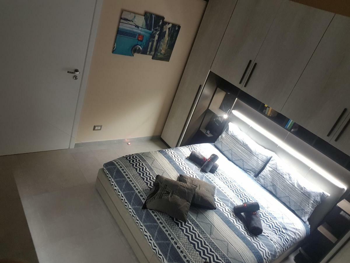 Suite In Milano Certosa Station Экстерьер фото